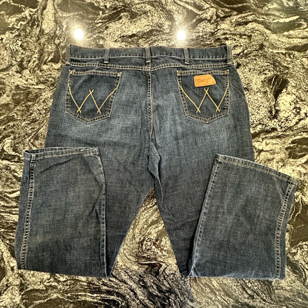 Wrangler Relaxed Boot Dark Blue Jeans